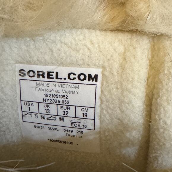 Sorel Girls Tofino II Snow Boots with faux fur calf height Size 1 Black Silver - Picture 5 of 5